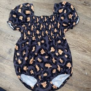 Gorgeous onesie outfit cheetah print